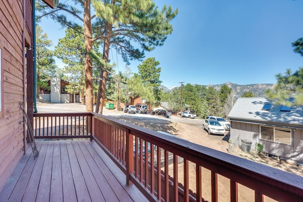 House (4 Bedrooms) | Interior - 2 Mi to Lake Estes: Home w/ Deck & Grill (Estes Park)