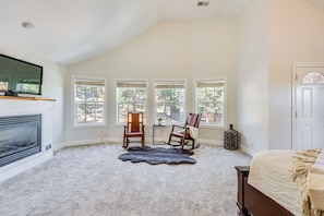 House (4 Bedrooms) | Interior - 2 Mi to Lake Estes: Home w/ Deck & Grill (Estes Park)