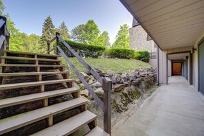 Apartment (1 Bedroom) | Interior