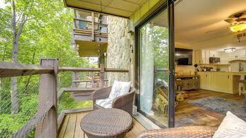 Apartment (1 Bedroom) | Interior