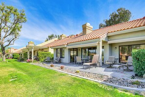 Apartment (2 Bedrooms) | Interior - Community Pool & Hot Tub: Palm Desert Rental! (Palm Desert)