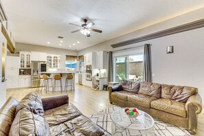 House (4 Bedrooms) | Interior