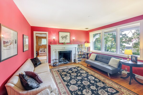 House (3 Bedrooms) | Front of property