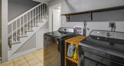 Washington, DC, Area Apartment < 2 Mi to Subway!