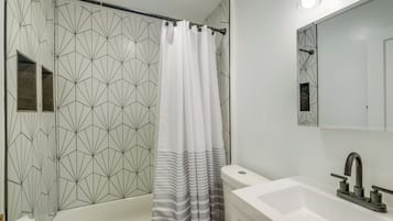 Apartment (2 Bedrooms) | Bahagian dalam
