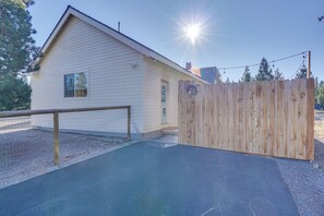 Apartment (0 Bedroom) | Interior