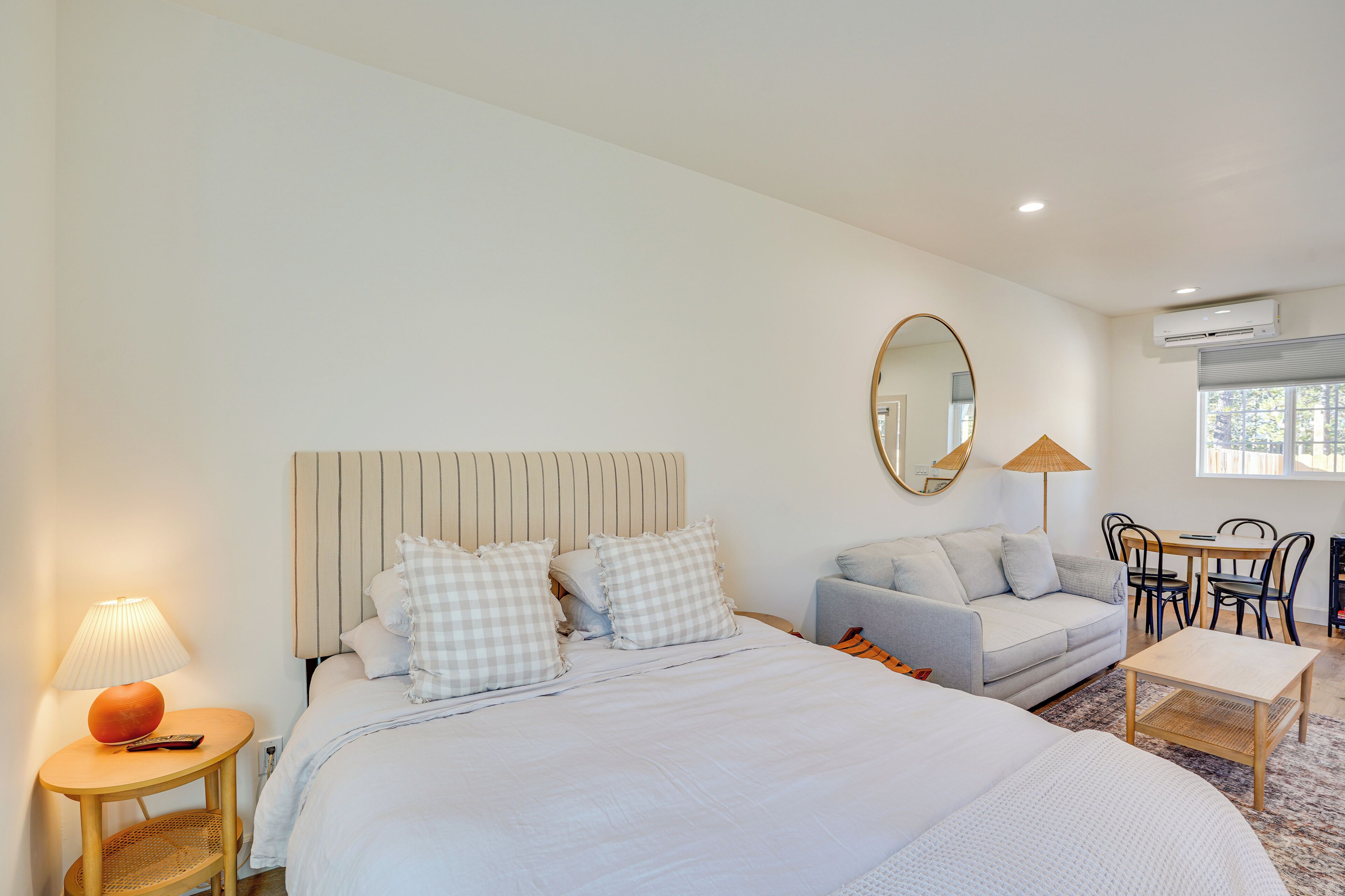 Apartment (0 Bedroom) | Bahagian dalam