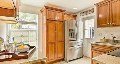 St Augustine Apt w/ Hot Tub Access ~ 1 Mi to Beach