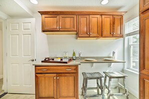 Apartment (2 Bedrooms) | Interior - St Augustine Apt w/ Hot Tub Access ~ 1 Mi to Beach (St. Augustine)