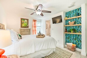 Apartment (2 Bedrooms) | Interior - St Augustine Apt w/ Hot Tub Access ~ 1 Mi to Beach (St. Augustine)