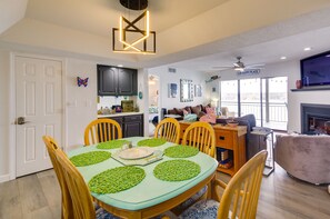 Dining - Lake of the Ozarks Vacation Rental w/ Lake Views! (Lake Ozark)