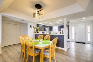 Dining - Lake of the Ozarks Vacation Rental w/ Lake Views! (Lake Ozark)