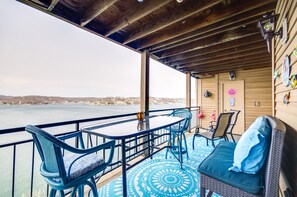 Outdoor dining - Lake of the Ozarks Vacation Rental w/ Lake Views! (Lake Ozark)