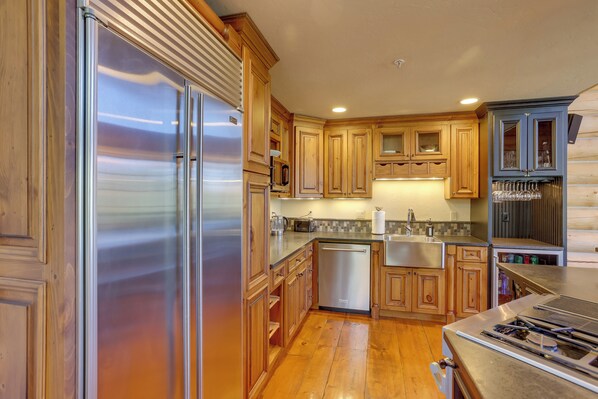 Apartment (3 Bedrooms) | Interior - Ski-in/ski-out Mountain Village Condo w/ Hot Tub! (Telluride)