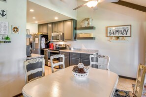 Apartment (2 Bedrooms) | Interior - Miramar Beach Condo w/ Golf Course Views! (Miramar Beach)