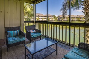 Property grounds - Miramar Beach Rental w/ Pool Access & Golf Course! (Miramar Beach)