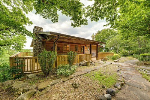 Eagle Rock Gem on Table Rock Lake w/ Decks & Grill