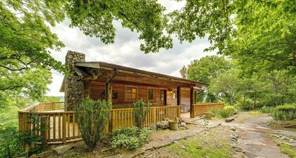 Eagle Rock Gem on Table Rock Lake w/ Decks & Grill