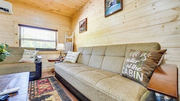 Apartment (0 Bedroom) | Interior