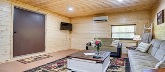 迷人的小木屋靠近咆哮河州立公園！