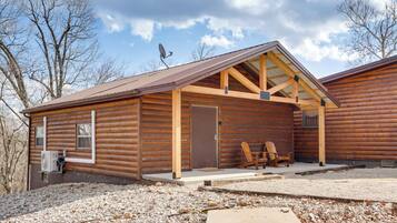 Apartment (0 Bedroom) | Interior