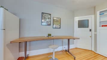 Apartment (1 Bedroom) | Interior