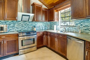 Appartement (2 Bedrooms) | Cuisine privée