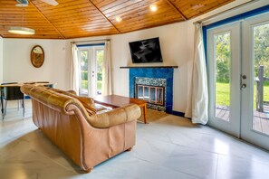Appartement (2 Bedrooms) | Coin séjour