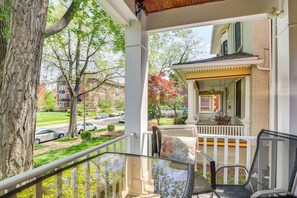 Apartment (2 Bedrooms) | Interior - Central West End Condo < 1 Mi to Forest Park! (St. Louis)