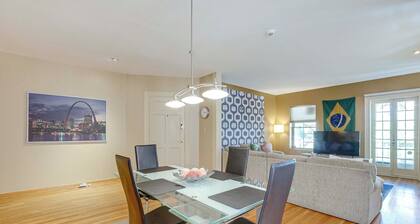 Central West End Condo < 1 Mi to Forest Park!