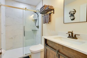 Rumah (2 Bedrooms) | Interior