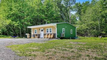 House (2 Bedrooms) | Exterior