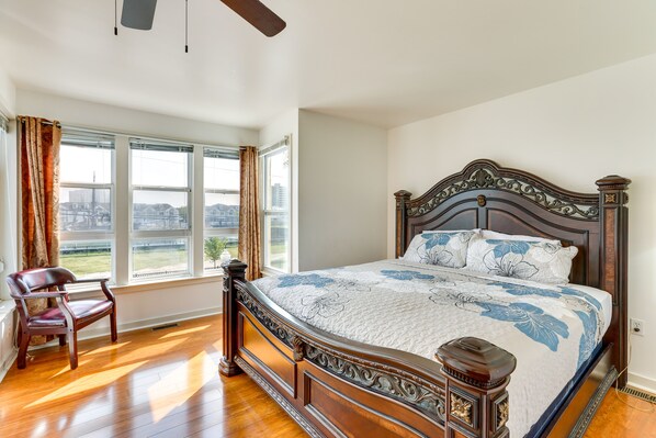 House (3 Bedrooms) | 3 bedrooms, iron/ironing board, bed sheets