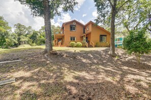 House (3 Bedrooms) | Interior - Walk to North Myrtle Beach: Family-friendly Home! (North Myrtle Beach)