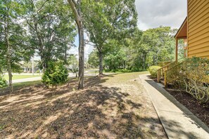 House (3 Bedrooms) | Interior - Walk to North Myrtle Beach: Family-friendly Home! (North Myrtle Beach)