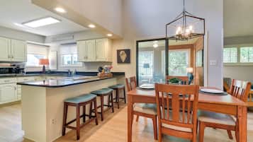 House (3 Bedrooms) | Bahagian dalam