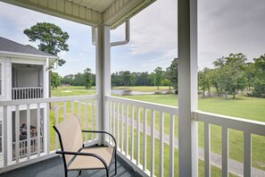 Apartment (2 Bedrooms) | Interior - 4 Mi to Broadway at the Beach: Golf Resort Getaway (Myrtle Beach)