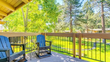 Apartment (2 Bedrooms) | Front of property