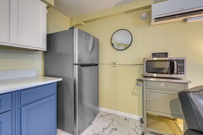 Apartment (1 Bedroom) | Interior