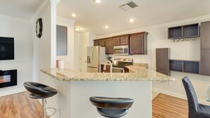 House (3 Bedrooms) | Private kitchen
