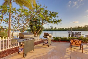 Terrace/patio - Redington Shores Condo w/ Private Balcony! (Redington Shores)