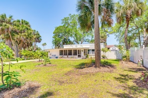House (3 Bedrooms) | Interior - Hot Tub & Gas Grill: Port Richey Retreat (Port Richey)