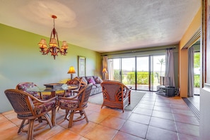 Apartment (2 Bedrooms) | Interior - Maunaloa Vacation Rental - Walk to Kepuhi Beach! (Maunaloa)