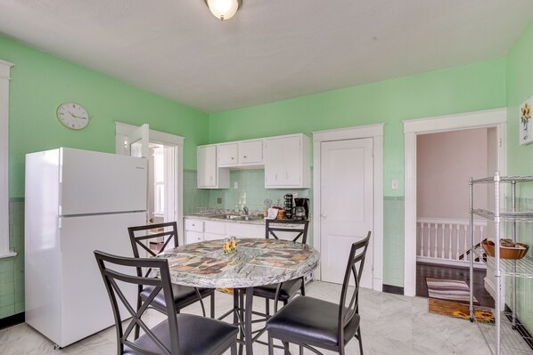 Apartamento (3 Bedrooms) | Restauración