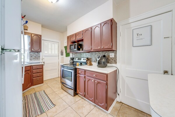 St Louis Vacation Rental ~ 10 Mi To Downtown! - Spanish Lake, MO