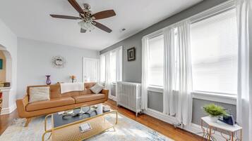 Apartemen (2 Bedrooms) | Bagian depan properti