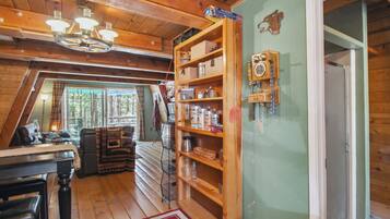 House (1 Bedroom) | Interior