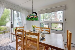 Cottage (3 Bedrooms) | Interior