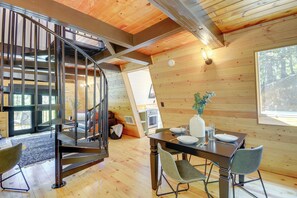 Casa (2 Bedrooms) | Interior