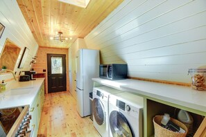 Casa (2 Bedrooms) | Interior